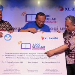 XL- Kemendikbud Kukuhkan Komitmen Program “1000 Sekolah Broadband