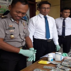 Polisi Gagalkan Peredaran Ribuan Obat Keras di Pandeglang