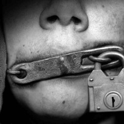 Jadi Tersangka, Pegawai Disdukcapil Pandeglang Enggan Berkomentar