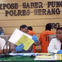 Oknum Pegawai UPT  Dindik dan Ketua PGRI Kopo Terjaring OTT Tim Saber