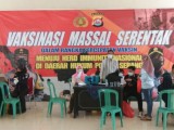 Maksimalkan Capaian, Polres Serang Gelar Vaksinasi Massal di Bandung