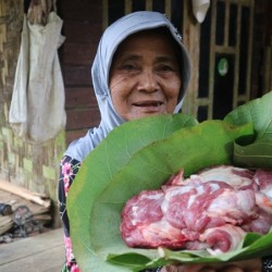 ALAMI dan Dompet Dhuafa Sebar Hewan Kurban Hingga Pelosok Banten