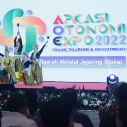 Tari Ringkang Jawari hingga Produk UMKM Kabupaten Serang Tampil di AOE 2022